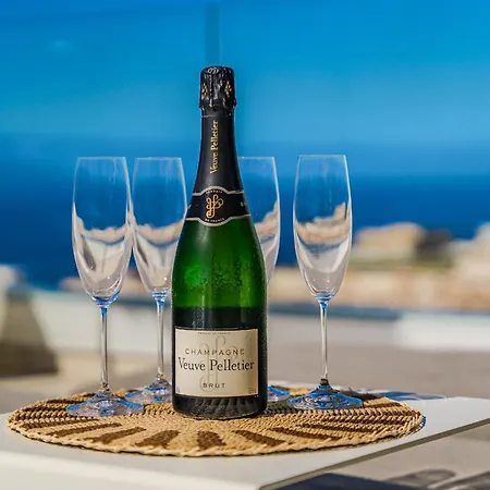 White Haven * アデヘ