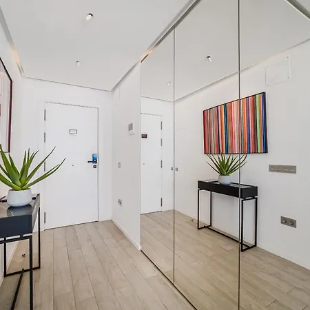 White Haven アパート