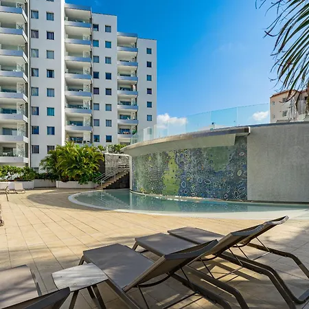 アパート White Haven *